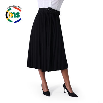 Model - smart - half body wearing a size 34